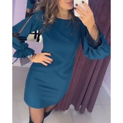 MARA - VESTIDO CORTO CON MANGAS DE TUL