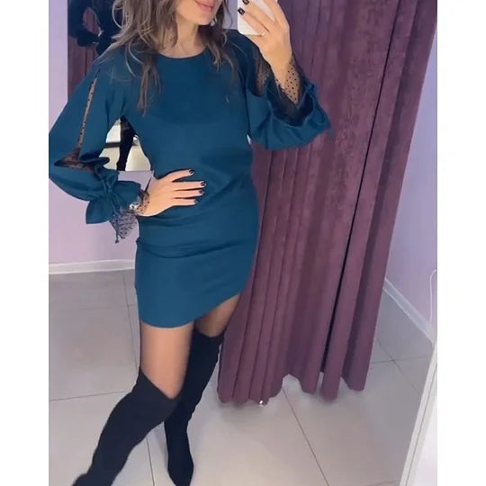 MARA - VESTIDO CORTO CON MANGAS DE TUL